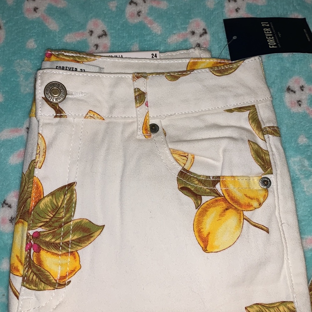 High Rise Lemon pants ๐ - Picture 8 of 13